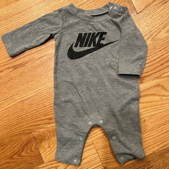 Baby Boys Clothes Outfits Onesies Sets Newborn 0-3 & 3 Months - Picture 2 of 7